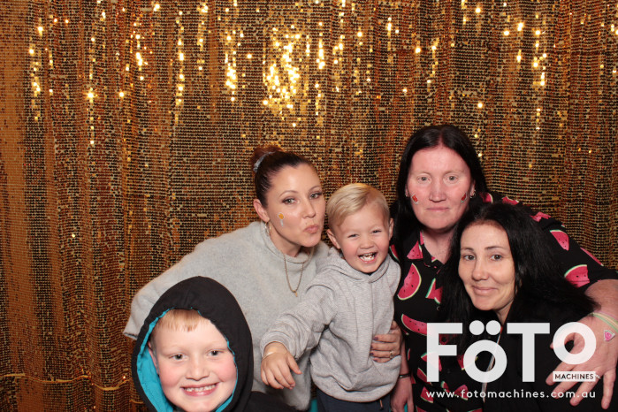 H & S Xmas in JulAugust | View more photos from the event at gallery.fotomachines.com.au/u/FOTOMachines/H-S-Xmas-in-JulAugust